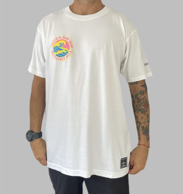 Men's Hawaiian Waves Short Sleeve Tee