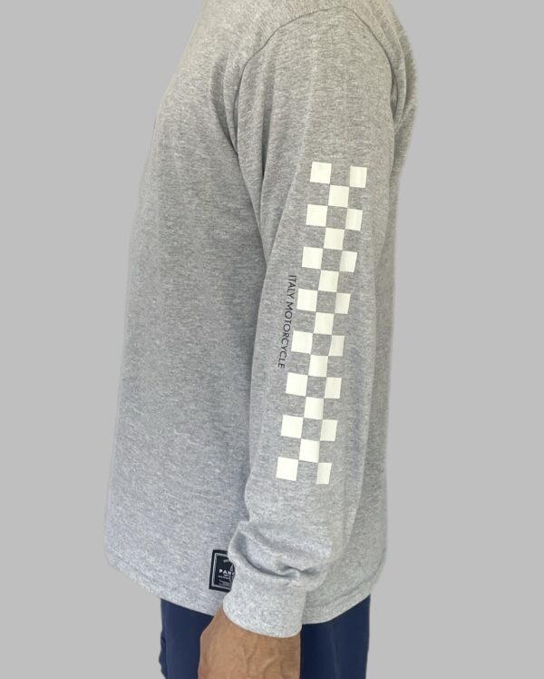 Men's Vespa Italy Long Sleeve Tee - Image 4