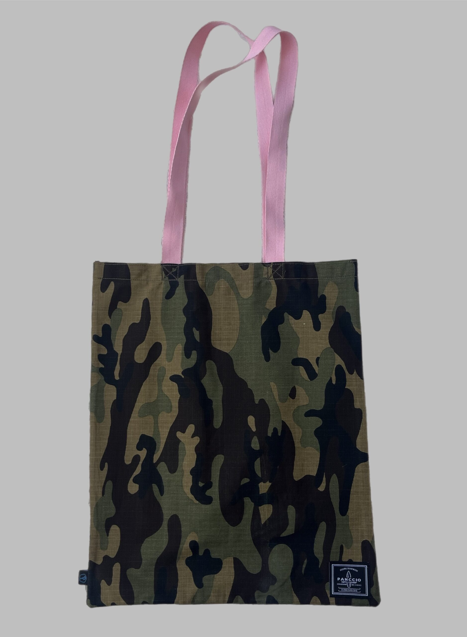 Womens Camo Pocket Tote Bag - Image 2