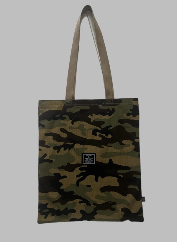Womens Camo Classic Interchangeable Labels Tote Bag