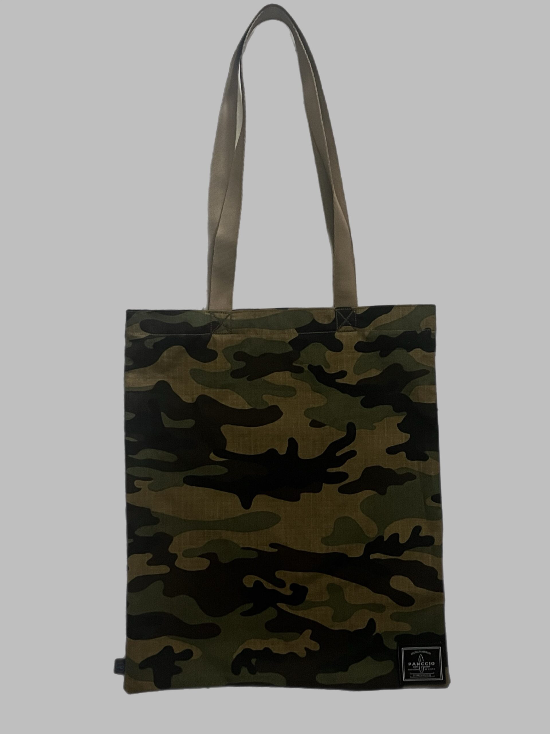 Womens Camo Pocket Interchangeable Labels Tote Bag - Image 4