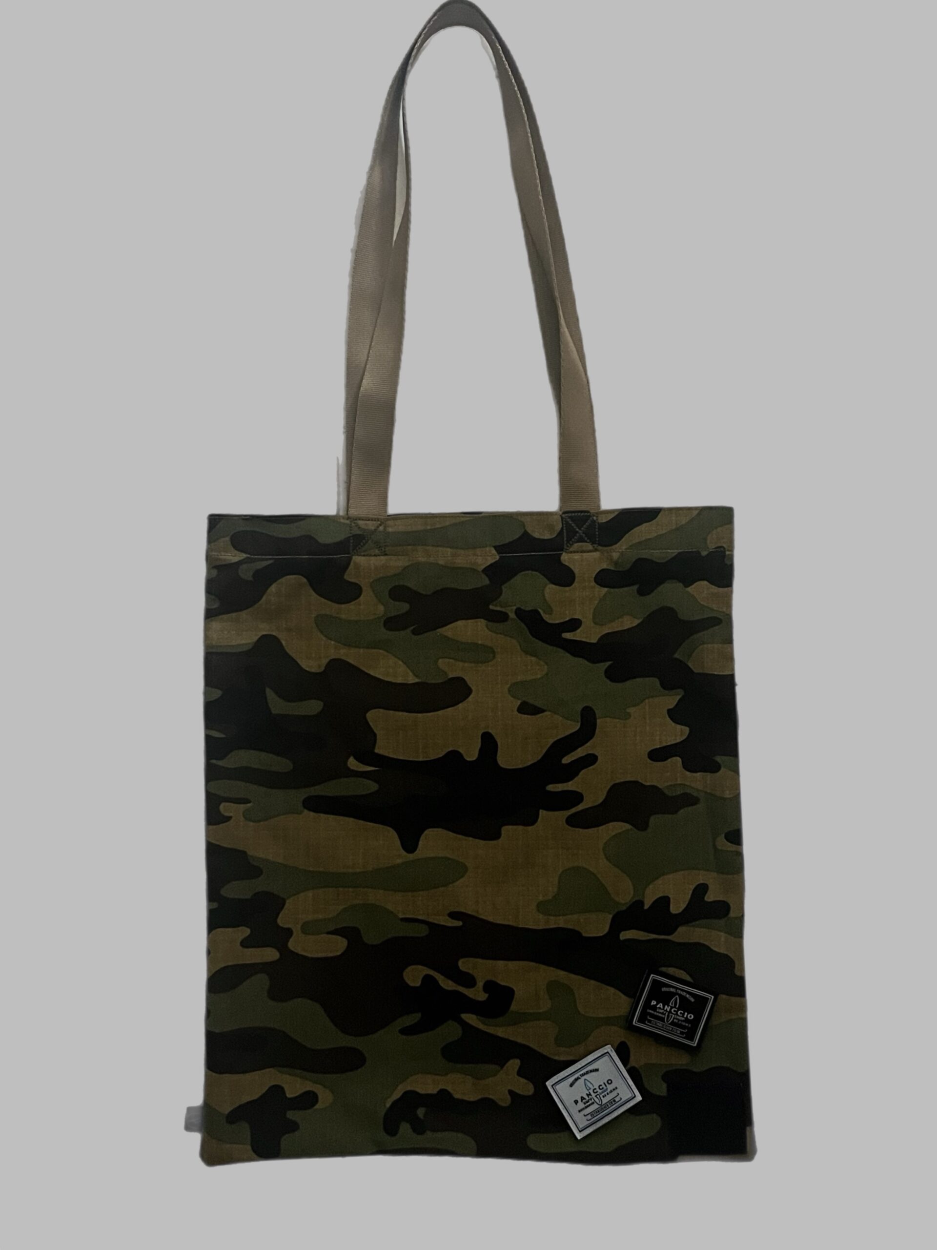 Womens Camo Pocket Interchangeable Labels Tote Bag - Image 3