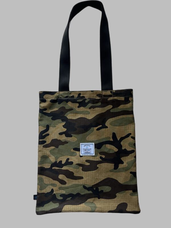Womens Camo Pocket Tote Bag - Image 2
