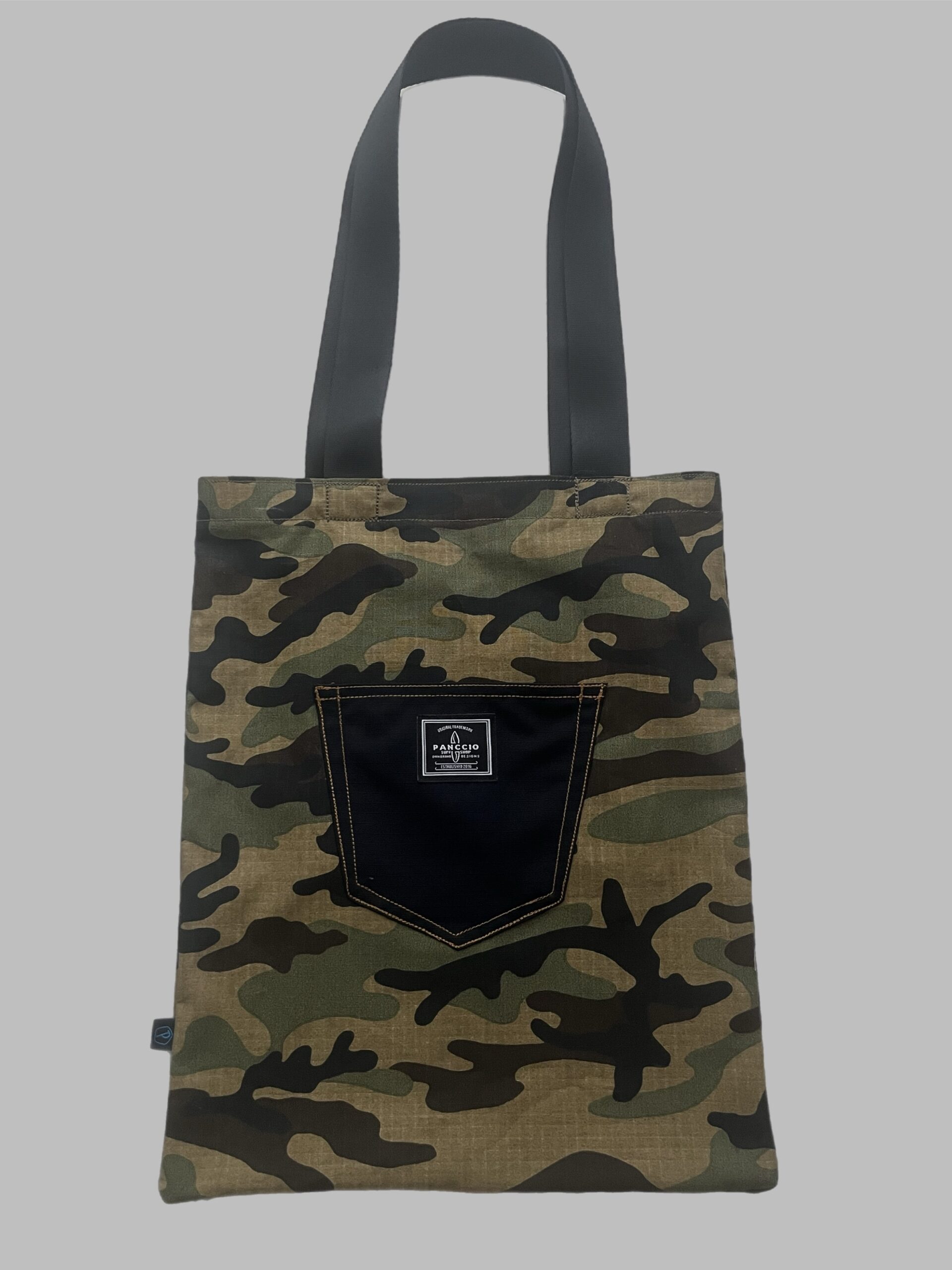 Womens Camo Pocket Tote Bag